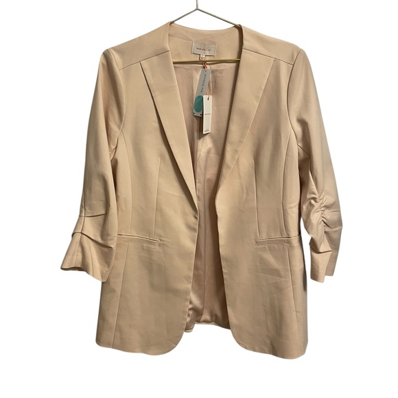 Skies Are Blue Jackets & Blazers - Skies Are Blue Beige Ruched 3/4 Sleeve Open Front Blazer Jacket Large NEW